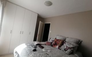 2 Bedroom Apartment/Penthouse For Sale in Otjomuise, Windhoe...