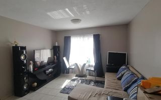 2 Bedroom Apartment/Penthouse For Sale in Otjomuise, Windhoe...