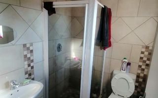 3 Bedroom House For Sale in Rocky Crest