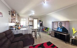 2 Bedroom House For Sale in Omeya Golf Estate