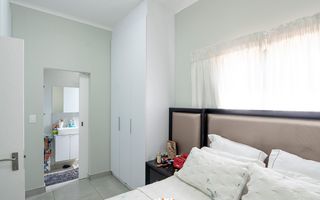 4 Bedroom House For Sale in Kleine Kuppe, Windhoek