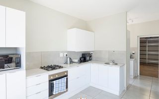 4 Bedroom House For Sale in Kleine Kuppe, Windhoek