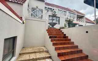 4 Bedroom House For Sale in Ludwigsdorf, Windhoek