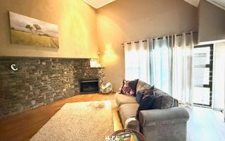 4 Bedroom House For Sale in Ludwigsdorf, Windhoek