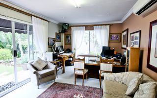 4 Bedroom House For Sale in Klein Windhoek