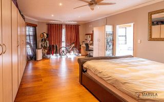 6 Bedroom House For Sale in Out of Nature, Windhoek