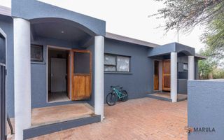 6 Bedroom House For Sale in Out of Nature, Windhoek