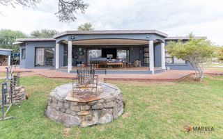 6 Bedroom House For Sale in Out of Nature, Windhoek
