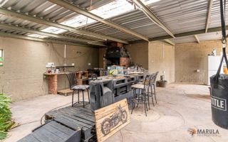 6 Bedroom House For Sale in Out of Nature, Windhoek