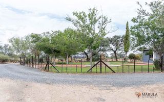 6 Bedroom House For Sale in Out of Nature, Windhoek