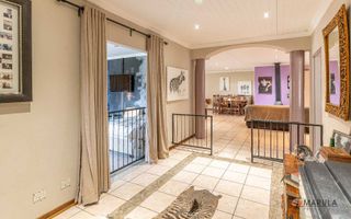 6 Bedroom House For Sale in Out of Nature, Windhoek