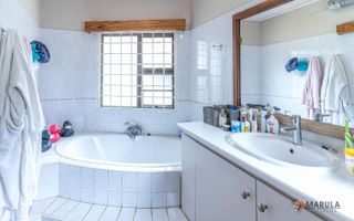 6 Bedroom House For Sale in Out of Nature, Windhoek