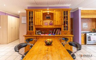 6 Bedroom House For Sale in Out of Nature, Windhoek