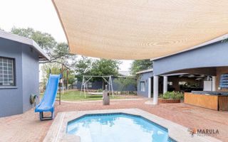 6 Bedroom House For Sale in Out of Nature, Windhoek