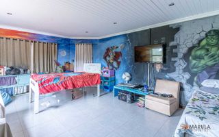 6 Bedroom House For Sale in Out of Nature, Windhoek