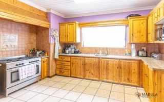 6 Bedroom House For Sale in Out of Nature, Windhoek