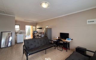 2 Bedroom Apartment/Penthouse For Sale in Otjomuise, Windhoe...