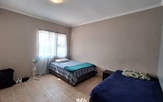 2 Bedroom Apartment/Penthouse For Sale in Otjomuise, Windhoe...