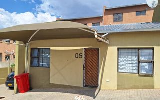 2 Bedroom Apartment/Penthouse For Sale in Otjomuise, Windhoe...