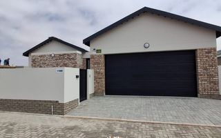 3 Bedroom House For Sale in Kramersdorf