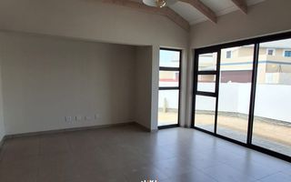 3 Bedroom House For Sale in Kramersdorf