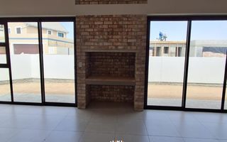 3 Bedroom House For Sale in Kramersdorf