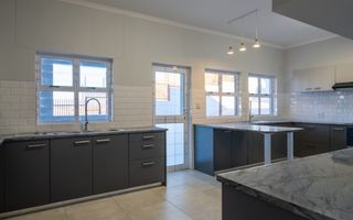 7 Bedroom House For Sale in Auasblick