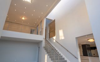 7 Bedroom House For Sale in Auasblick