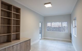 7 Bedroom House For Sale in Auasblick