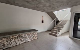 Office / Retail / Mixed Use For Sale in Windhoek Central, Wi...