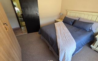 4 Bedroom House For Sale in Henties Bay Central, Henties Bay