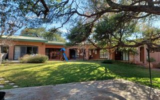 7 Bedroom House For Sale in Out Of Nature Estate