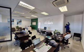 Office / Retail / Mixed Use For Sale in Southern Industrial...