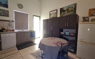 2 Bedroom House For Sale in Omeya Golf Estate