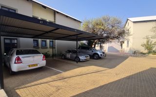 2 Bedroom House For Sale in Omeya Golf Estate