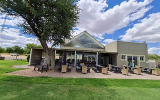 2 Bedroom House For Sale in Omeya Golf Estate