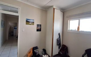 2 Bedroom Apartment/Penthouse For Sale in Klein Windhoek