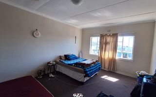 2 Bedroom Apartment/Penthouse For Sale in Klein Windhoek