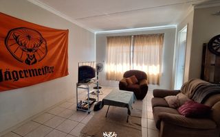 2 Bedroom Apartment/Penthouse For Sale in Klein Windhoek