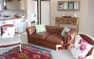 2 Bedroom Townhouse For Sale in Windhoek Central, Windhoek