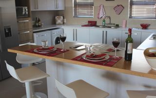 2 Bedroom Townhouse For Sale in Windhoek Central, Windhoek