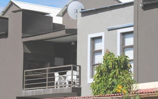 2 Bedroom Townhouse For Sale in Windhoek Central, Windhoek