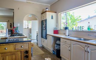 4 Bedroom House For Sale in Ludwigsdorf, Windhoek