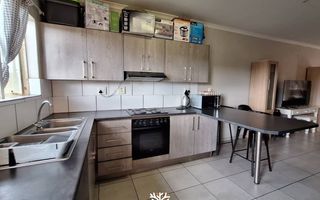 2 Bedroom Apartment / Penthouse For Sale in Okuryangava, Win...