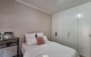 1 Bedroom Apartment/Penthouse For Sale in Pioniers Park