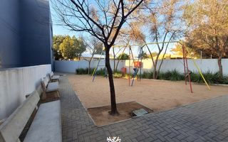 1 Bedroom Apartment/Penthouse For Sale in Pioniers Park