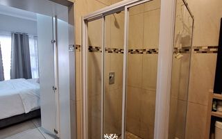 1 Bedroom Apartment/Penthouse For Sale in Pioniers Park