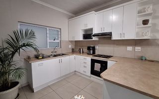 1 Bedroom Apartment/Penthouse For Sale in Pioniers Park