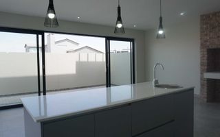 3 Bedroom Townhouse To Rent in Kramersdorf, Swakopmund