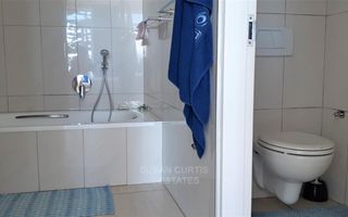 3 Bedroom Apartment/Penthouse To Rent in Swakopmund Central,...